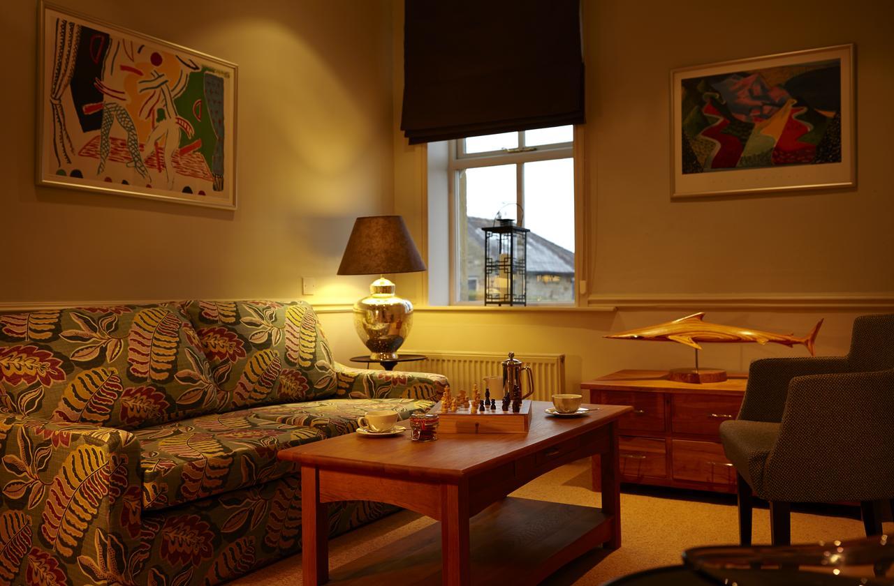 The Fell Hotel Бернсолл Экстерьер фото